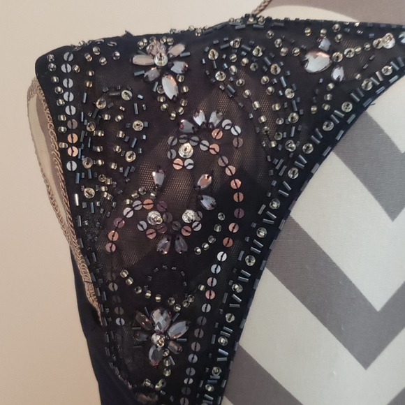 Nightway Navy Blue Gown - Picture 5 of 8